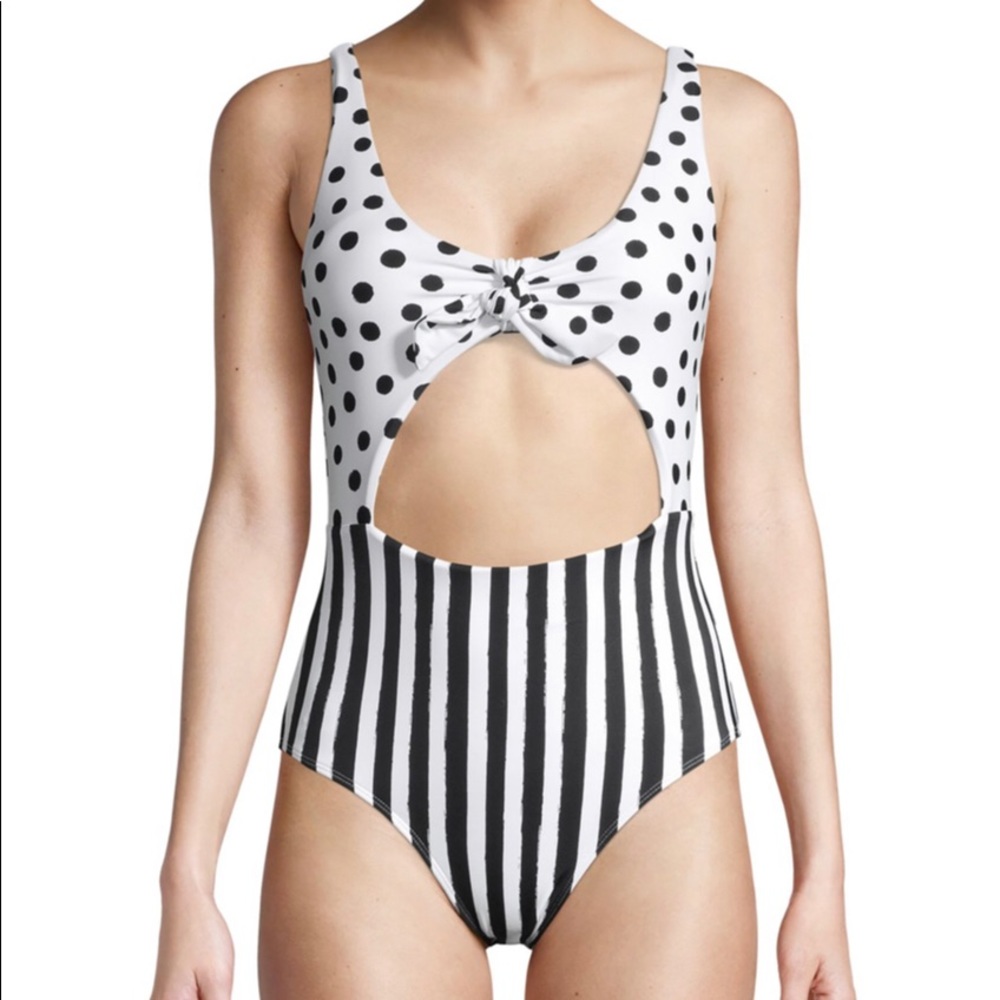 No Boundaries' bathing suit in black & white